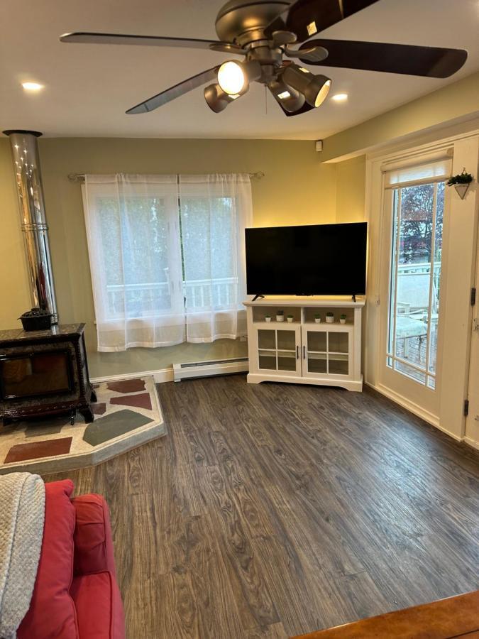 Belmont Waterfront Home With Dock المظهر الخارجي الصورة